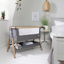 Tutti Bambini CoZee Bedside Crib - Oak/Charcoal + Free Nursing Pillow Worth £59.99!