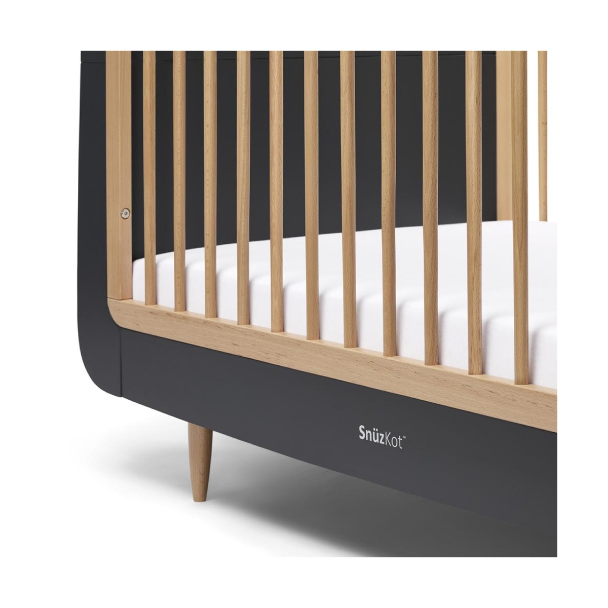 skandi cot bed