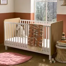 CuddleCo Rafi Cot Bed - Oak/White