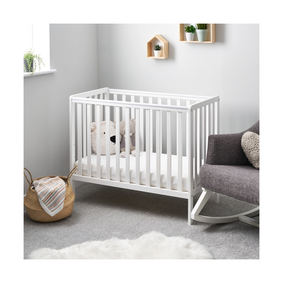 Obaby Bantam Space Saver Cot