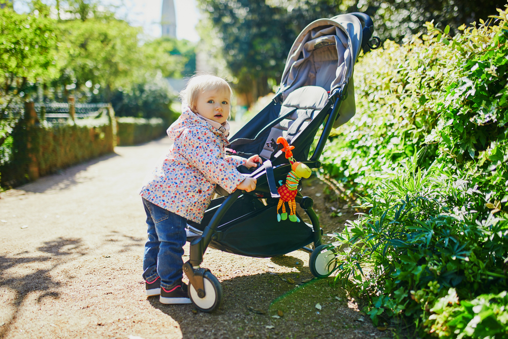 Must-Know Guide: How to Clean a Stroller